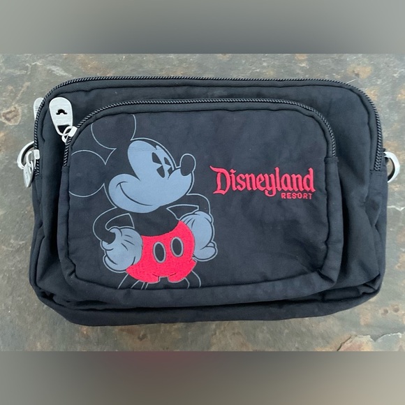 Walt Disney World Mickey Mouse Fanny Pack - Picture 2 of 12